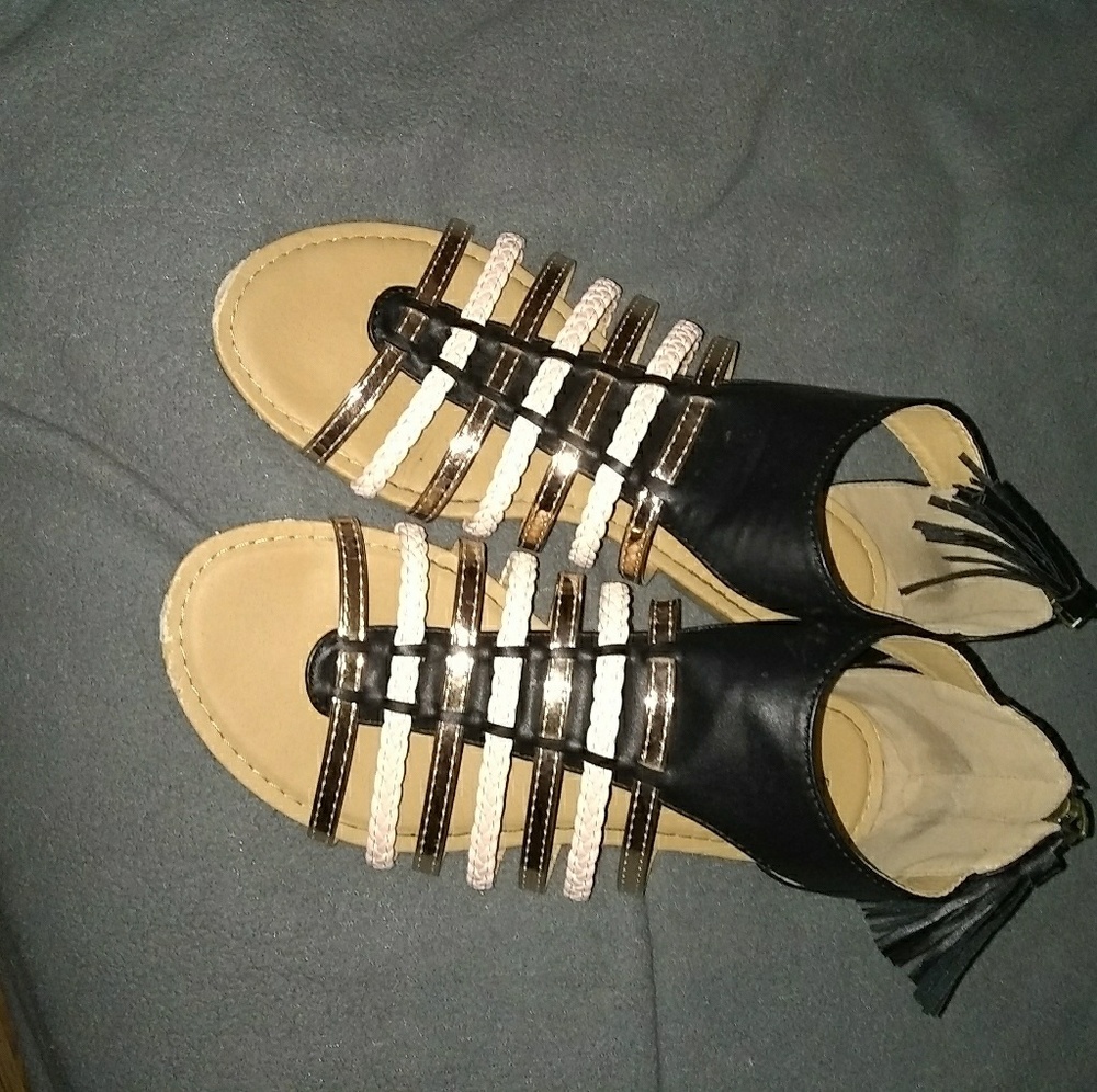 Qupid sandals